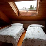 Hostel Familiar De Pintueles