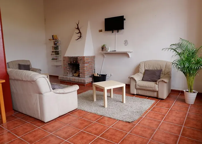 Hostal Familiar De Pintueles *