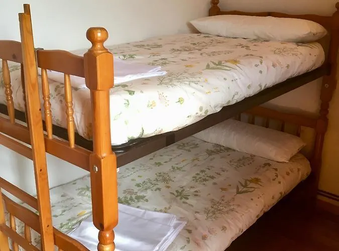 Hostal Familiar De Pintueles *