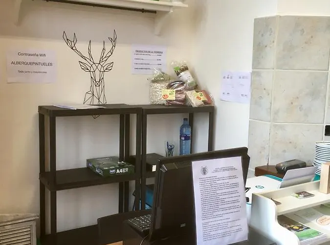 Hostal Familiar De Pintueles *